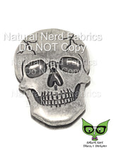Load image into Gallery viewer, Full Skull Magnetic Snap