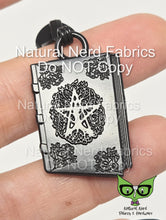 Load image into Gallery viewer, Witch's Grimoire