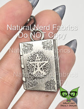 Load image into Gallery viewer, Witch's Grimoire
