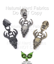 Load image into Gallery viewer, Filigree Stag Skull