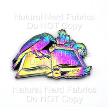 Load image into Gallery viewer, Dark Academia Magnetic Snap