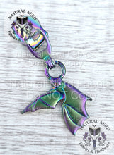 Load image into Gallery viewer, Vampire Bat Zipper Pull