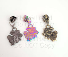 Load image into Gallery viewer, Mushroom Cluster Zipper Pull