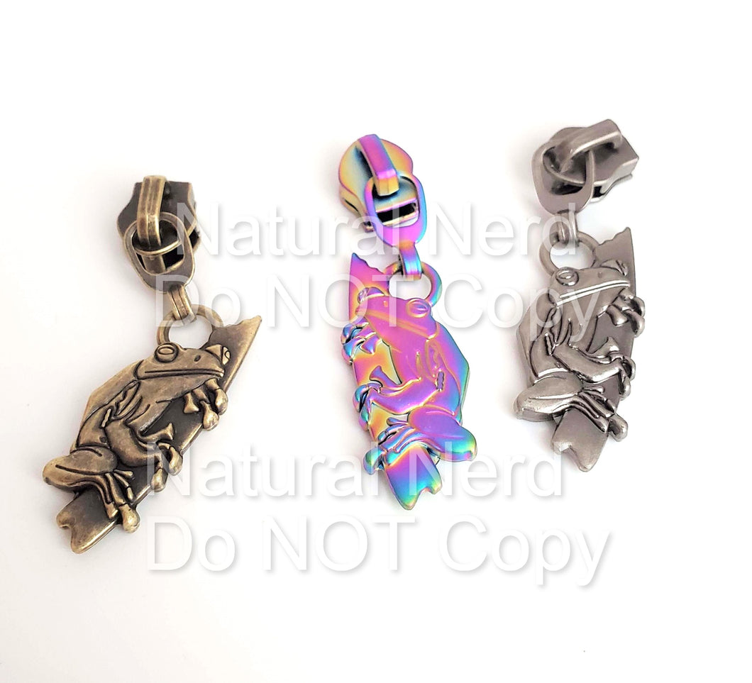 Tree Frog Zipper Pull