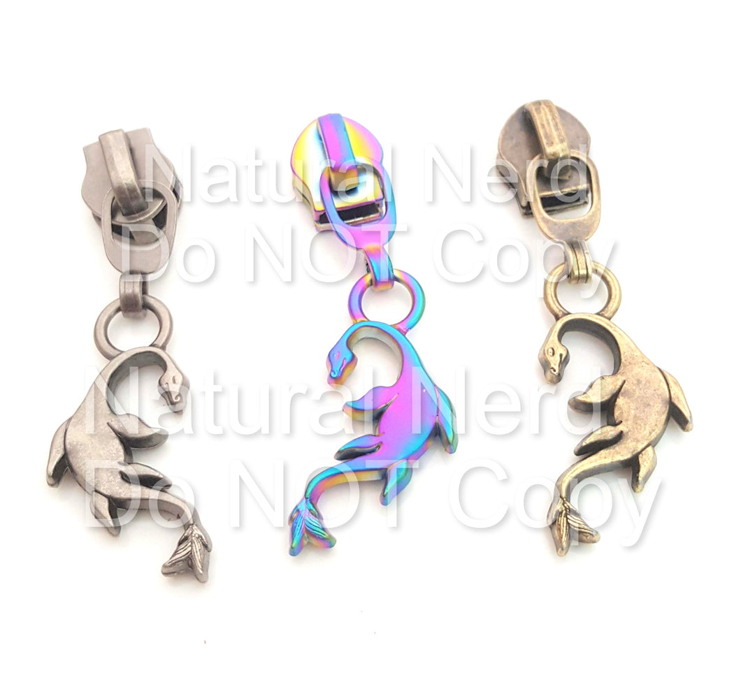Nessie Zipper Pull