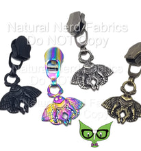 Load image into Gallery viewer, Moth Man Zipper Pull
