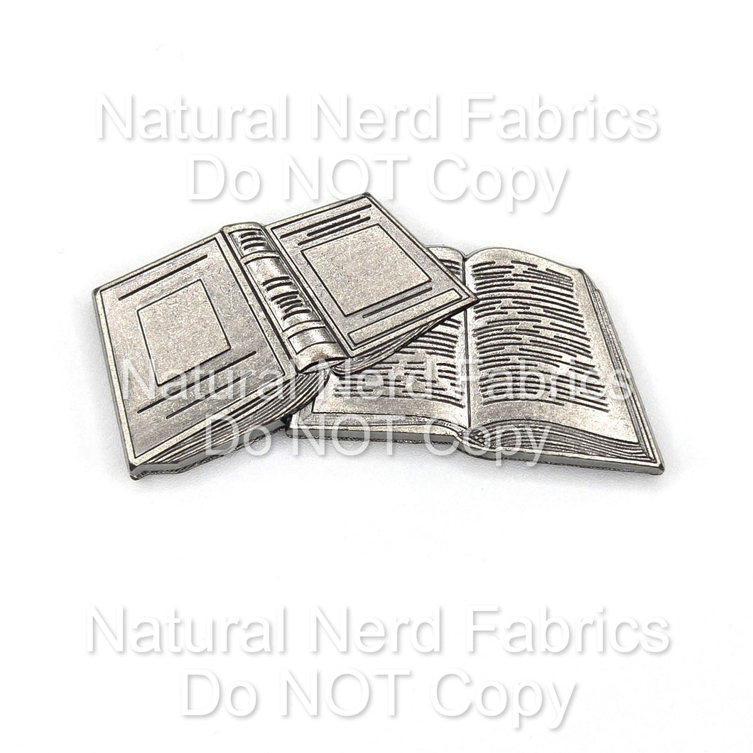 Open Books Magnetic Snap