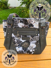 Load image into Gallery viewer, Samaran Handbag

