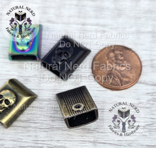 Load image into Gallery viewer, Skull Zipper End Caps (pack of 5)

