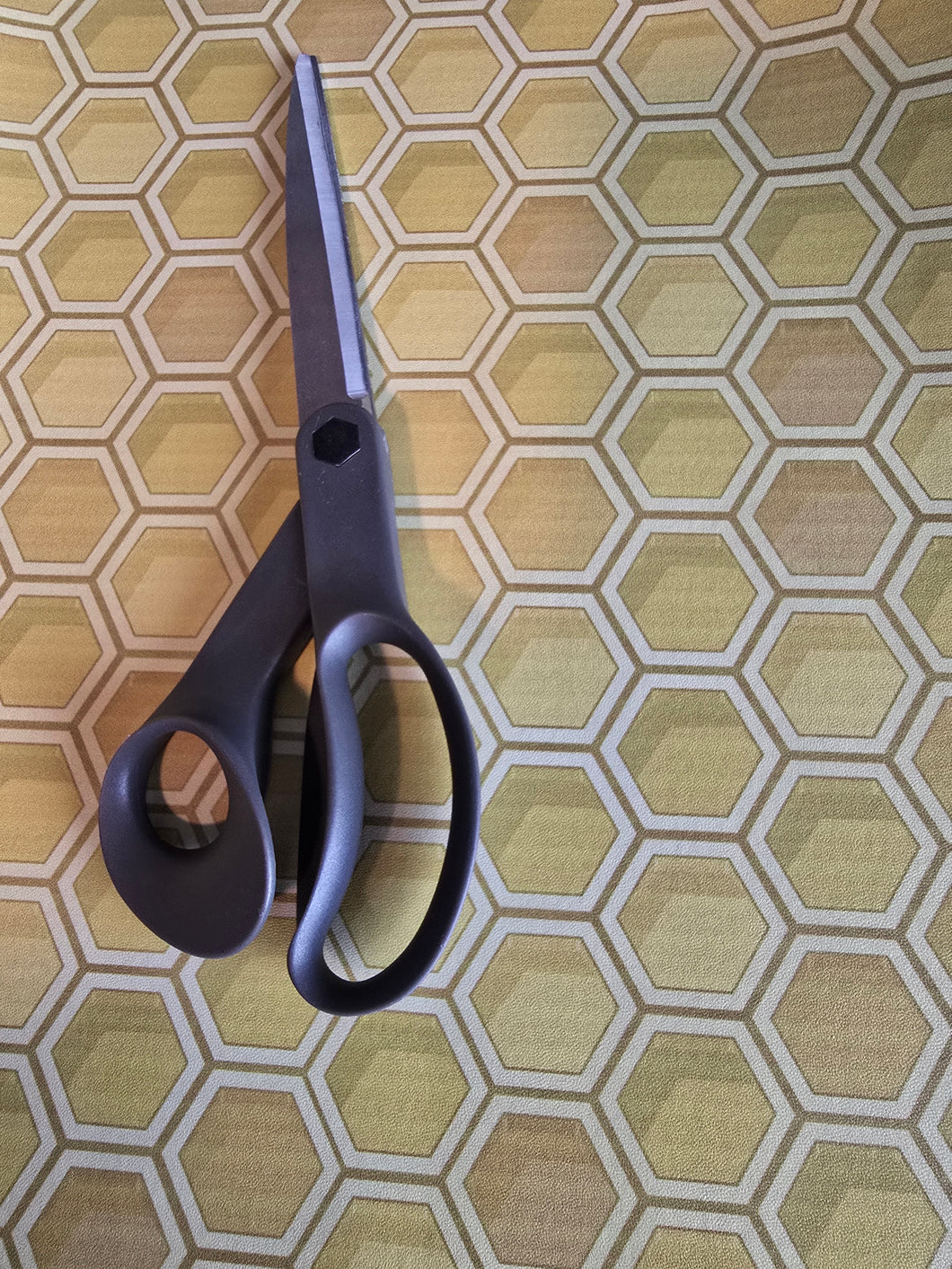 FLAWED RADIOACTIVE COLOR VINYL ROLLS